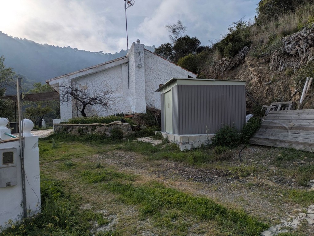 Imagen 2 de Finca rústica en Montes de Málaga s/n