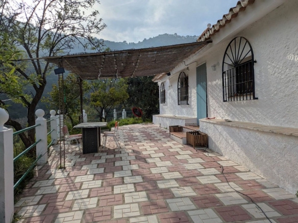 po-1273175-imagen - El Club del Propietario Imagen 1 de Finca rústica en Montes de Málaga s/n
