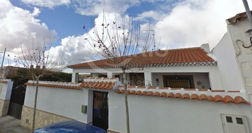 Imagen 1 de Chalet Independiente en Toboso
