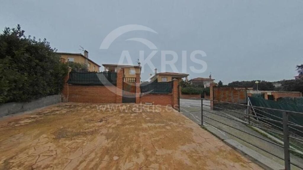 Imagen 1 de Chalet Independiente en Casar De Escalona