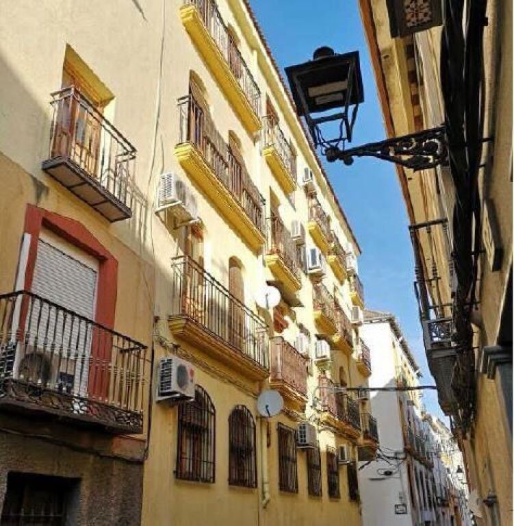 po-1273345-imagen - El Club del Propietario Imagen 1 de Piso en Jaén