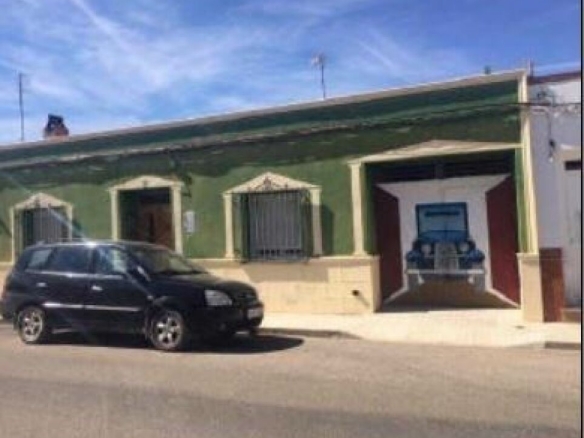 po-1273352-imagen - El Club del Propietario Imagen 1 de Chalet Independiente en Tomelloso