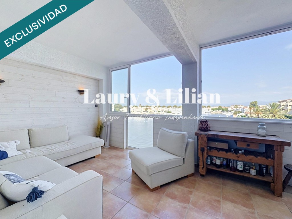 Imagen 1 de Apartamento de 3 dormitorios con piscina en el lago Sant Maurici