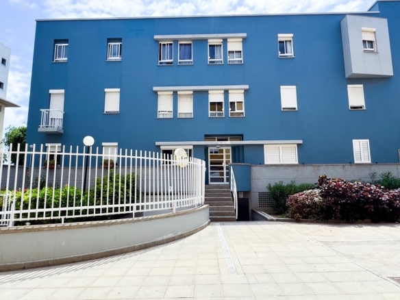 po-1273442-imagen - El Club del Propietario Imagen 1 de Oportunidad Única: OPORTUNIDAD DE COMPRA EN CALLE CAMELIA – LAS PALMAS DE GRAN CANARIA. Acogedor Apartamento de 2 Dormitorios Ideal para Inversores