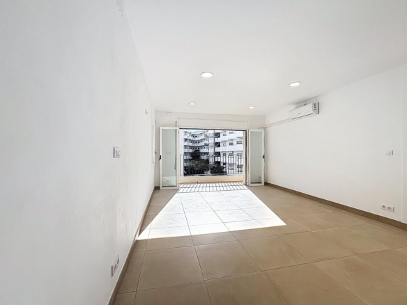 Imagen 4 de Apartamento de 2 dormitorios con vistas al mar en Santa Margarida