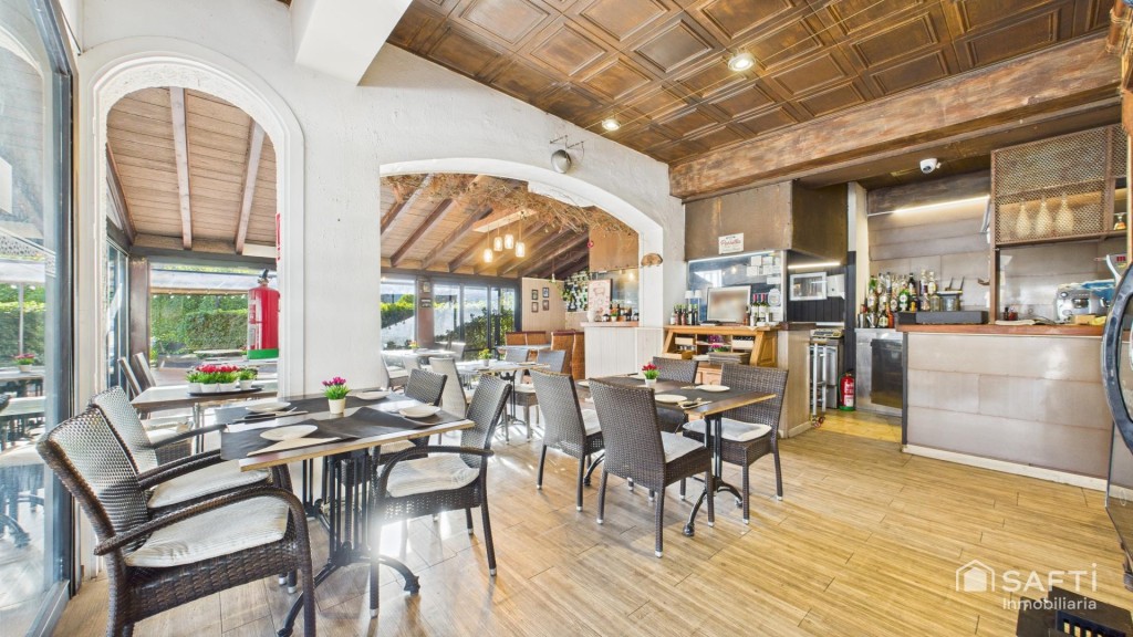 Imagen 1 de Negocio/Traspaso en venta - Calle de Santa Ponsa - Costa de la Calma