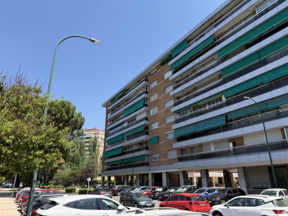 Imagen 2 de Piso en Venta en Valladolid Valladolid HUERTA DEL REY