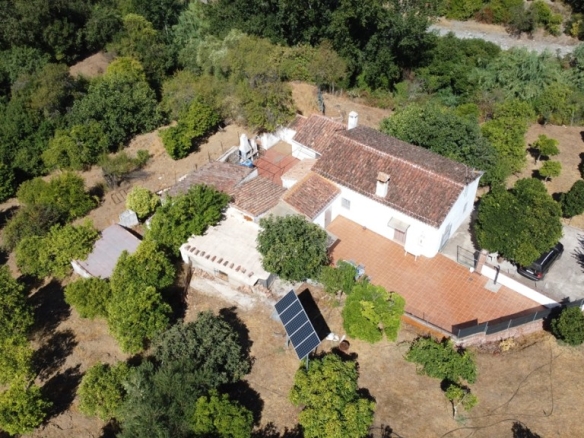 Imagen 1 de Casa de campo-Masía en Venta en Benastepal Málaga