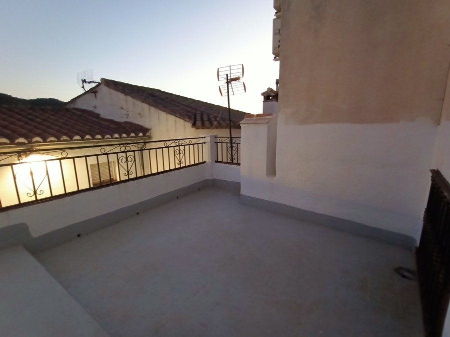 Imagen 1 de Casa de pueblo en Venta en Benastepal Málaga