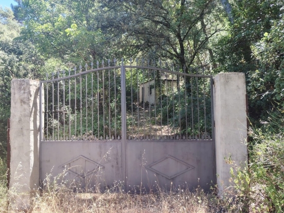 Imagen 2 de Casa de campo-Masía en Venta en Algatocin Málaga