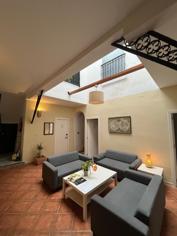 Imagen 3 de Excelente oportunidad para proyecto hotelero en una ubicación privilegiada del centro de Sevilla.