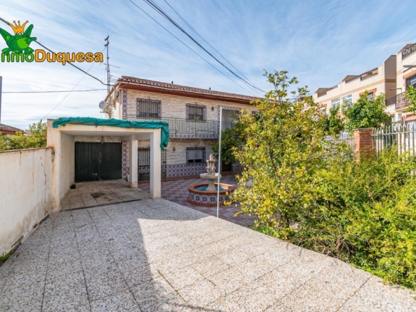 Imagen 4 de Chalet en La Vega de Granada. Con parcela de 921 m2