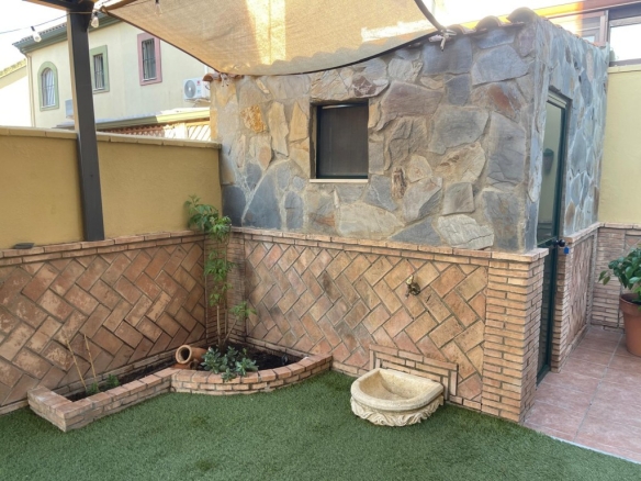 Imagen 4 de Casa-Chalet en Venta en Dos Hermanas Sevilla MONTEQUINTO
