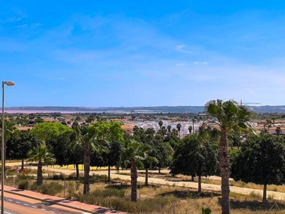 Imagen 2 de Venta de villa en Ciudad quesada