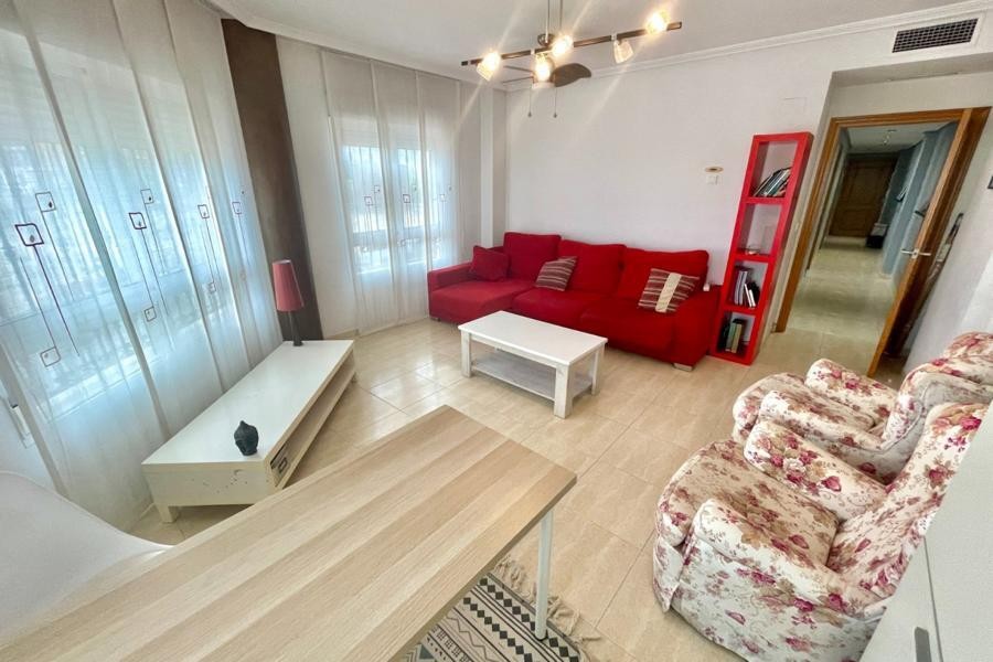 Imagen 1 de Venta de piso en Almoradi