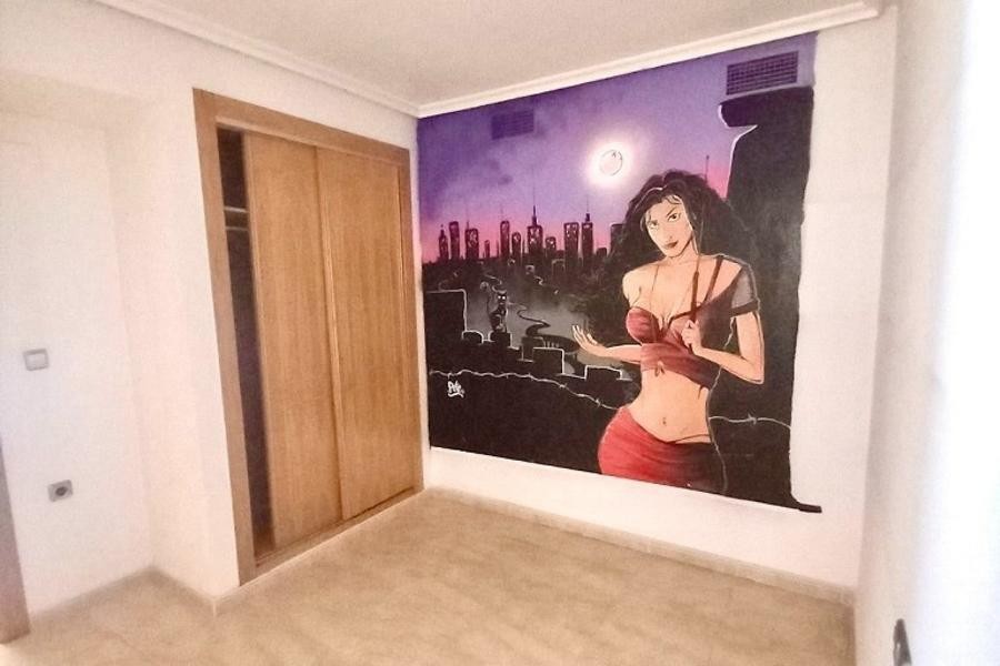 de 107m2 con 3 dormitorios y 2 baños con plaza de garaje