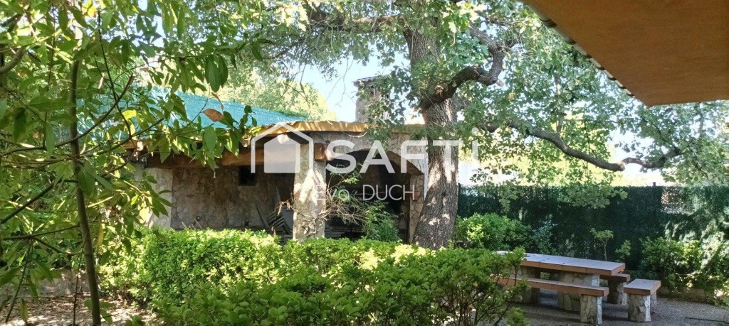 Imagen 2 de Casa independiente con piscina y barbacoa en Sils