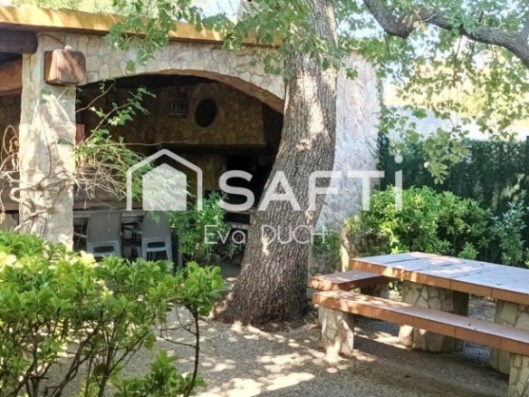 Imagen 4 de Casa independiente con piscina y barbacoa en Sils