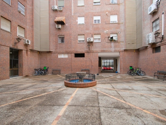 Imagen 2 de Piso en magnífica ubicación junto a la calle Arjona