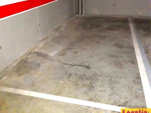 Imagen 3 de Plaza de garaje en venta en Vioño de Piélagos