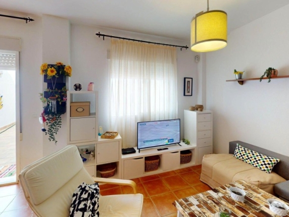 Imagen 2 de Gran vivienda adosada en Cartaya!!!