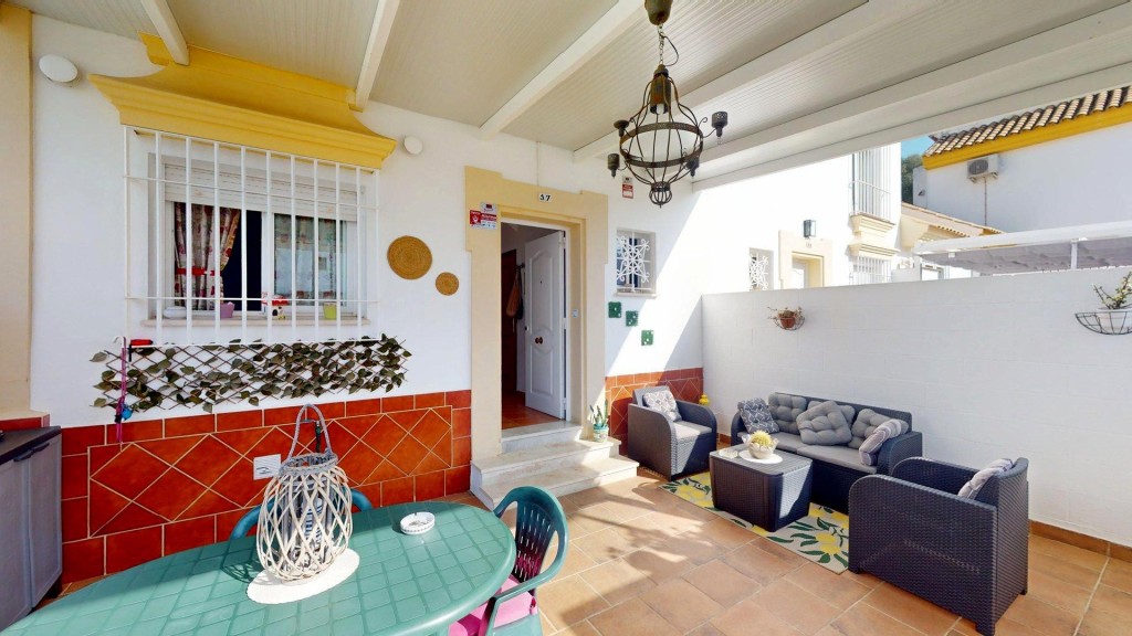 Imagen 1 de Gran vivienda adosada en Cartaya!!!