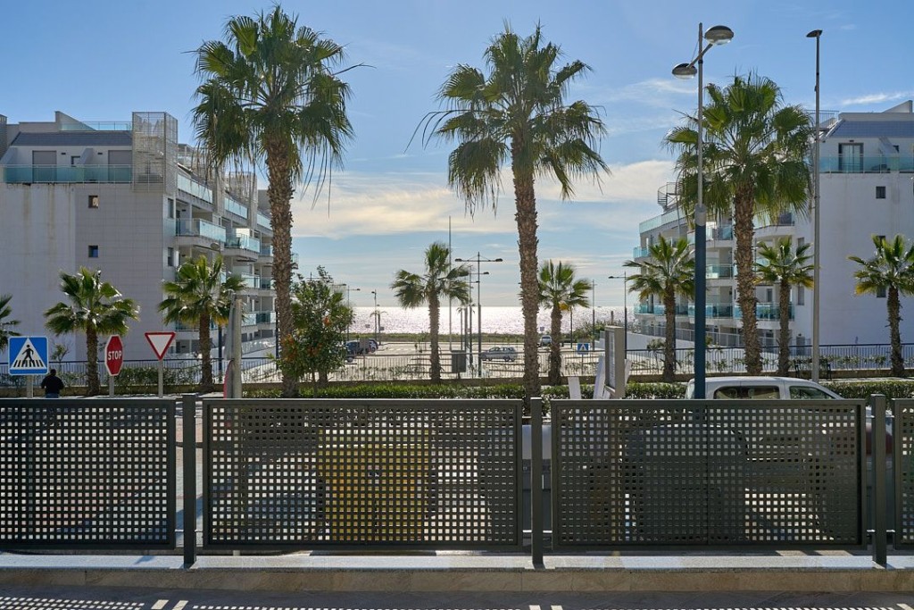 Imagen 1 de Piso en Venta en Torrox Málaga