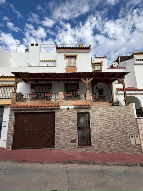 Imagen 1 de Casa-Chalet en Venta en Churriana Málaga