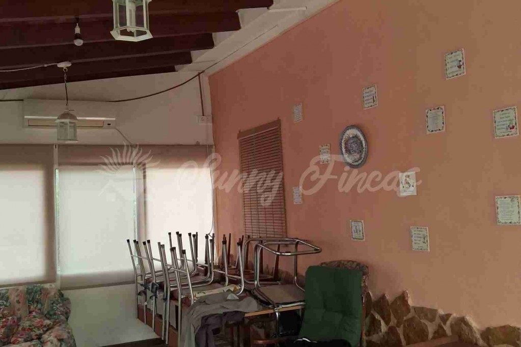 Imagen 3 de Casa de campo-Masía en Venta en Casas De Ibañez Alicante