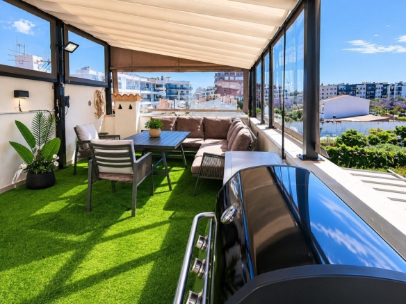 Imagen 1 de Vivienda independiente con dos terrazas y clase Energética A