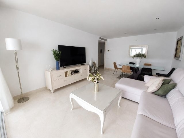 Imagen 2 de EXCLUSIVA VIVIENDA EN ALQUILER SEPTIEMBRE A JUNIO