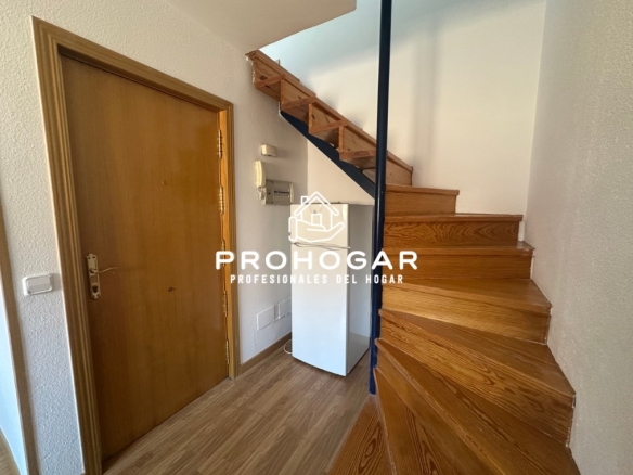 Imagen 2 de Venta de duplex en Torrelaguna