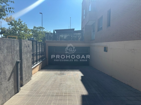 Imagen 1 de Venta de garaje en Colmenar viejo