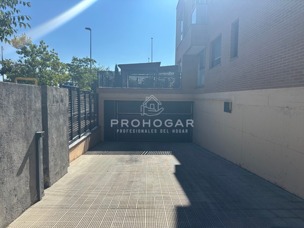 Imagen 1 de Venta de garaje en Colmenar viejo