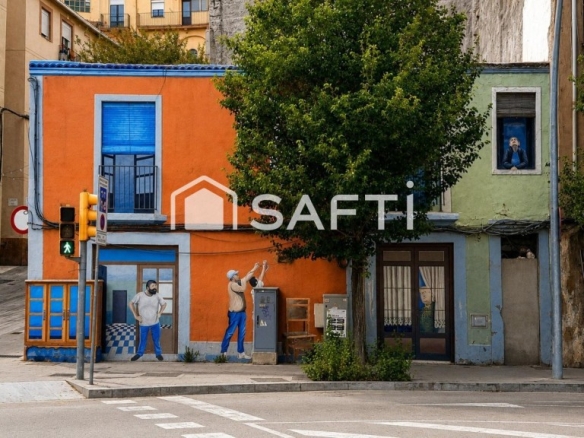Imagen 1 de Edificio con proyecto para 42 habitaciones estud.