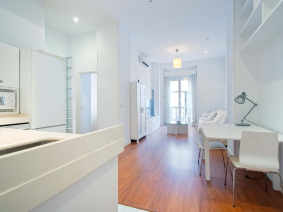Imagen 4 de Precioso apartamento junto Avenida Menéndez Pelayo!!!
