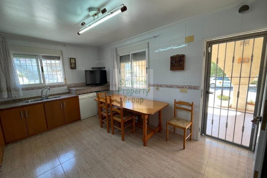 de 120m2 con 3 dormitorios y 1 baño