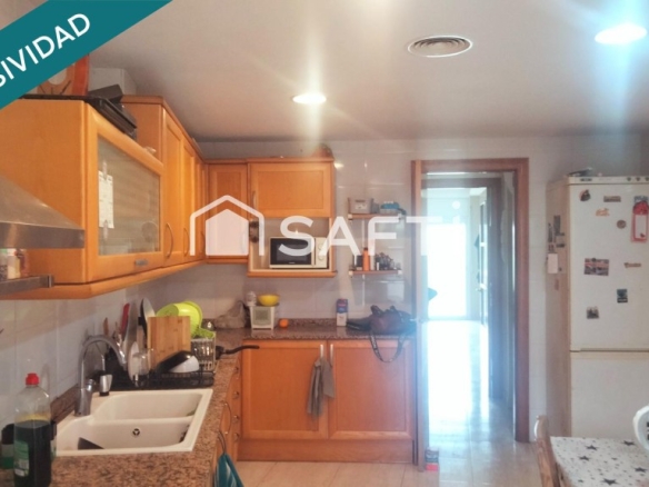 Imagen 4 de ESPECTACULAR TRIPLEX CÉNTRICO CON GARAJE Y TERRAZAS SOLARIUM