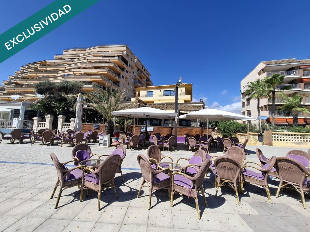 Imagen 2 de Negocio rentable frente al mar en Oropesa
