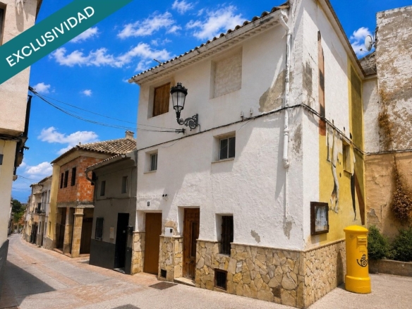 Imagen 1 de Una casa con historia para crear un hogar con personalidad