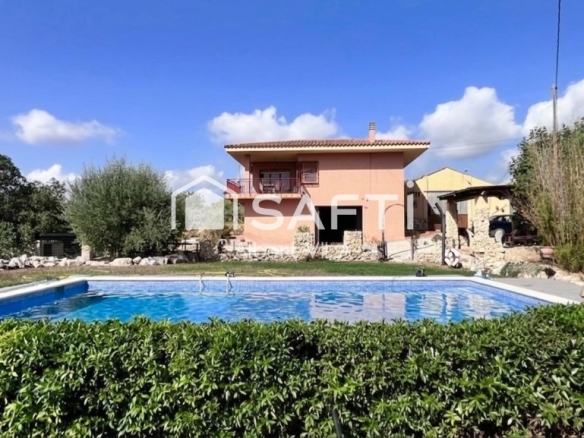 Imagen 1 de Finca rústica con chalet y piscina en Valls