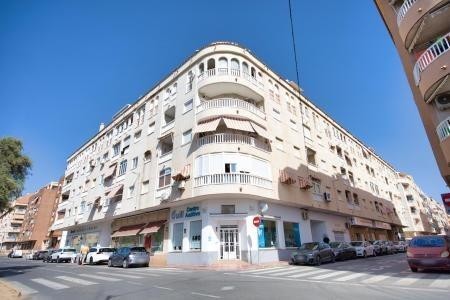 Imagen 1 de Apartamento cerca de la playa con piscina