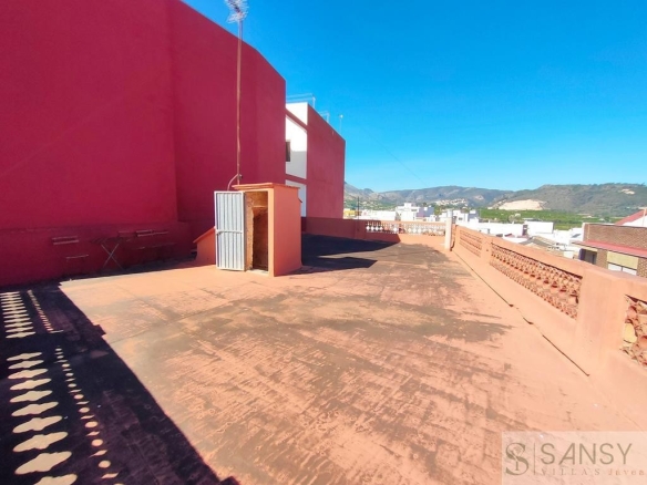 Imagen 1 de Casa-Chalet en Venta en Alicante Alicante
