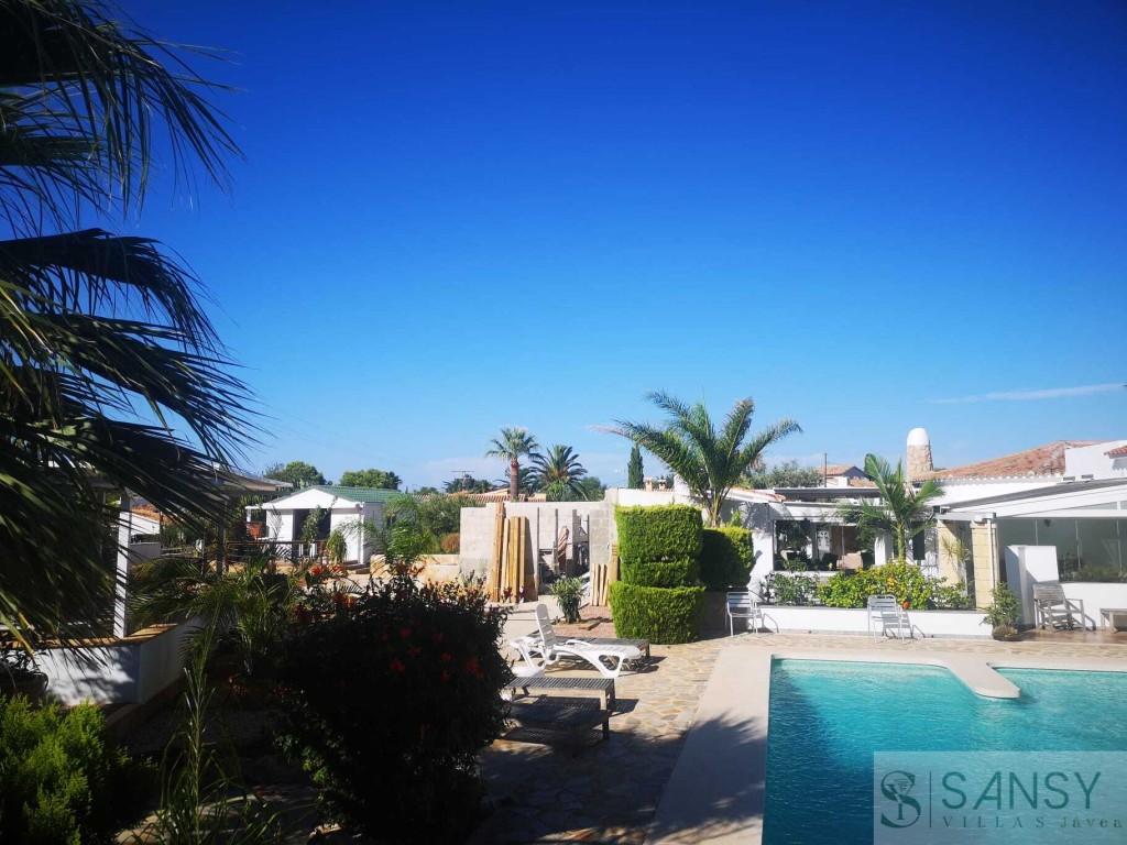 Imagen 4 de Casa-Chalet en Venta en Alicante Alicante