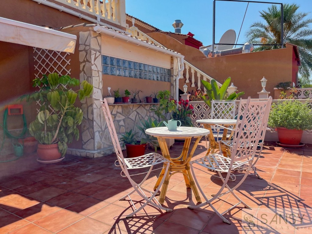 Imagen 3 de Casa-Chalet en Venta en Alicante Alicante