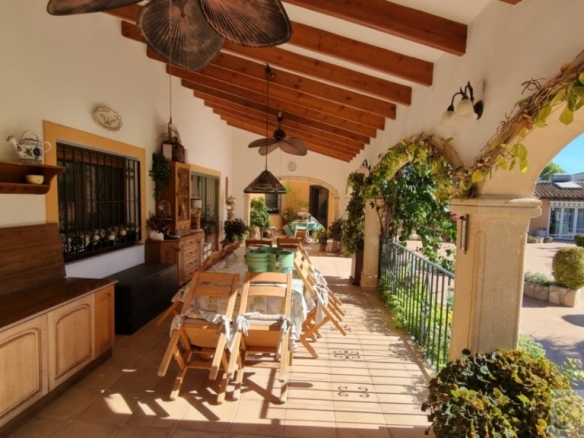 Imagen 3 de Casa-Chalet en Venta en Alicante Alicante