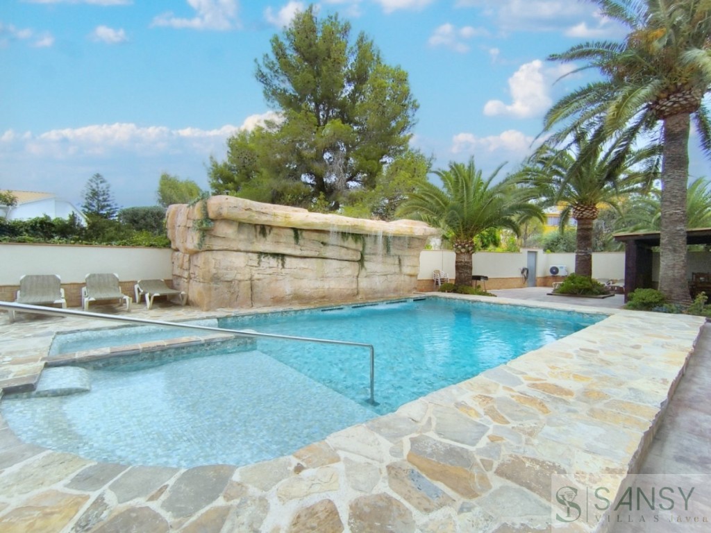 Imagen 2 de Casa-Chalet en Venta en Alicante Alicante