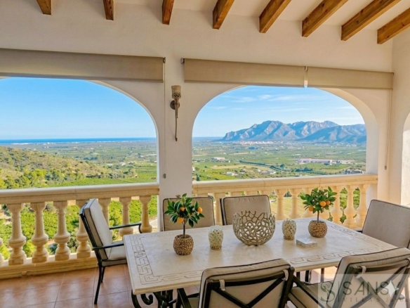 Imagen 3 de Casa-Chalet en Venta en Alicante Alicante