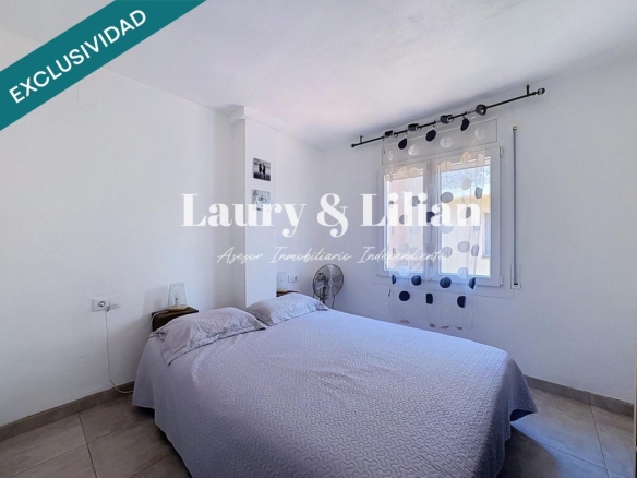 Imagen 3 de Apartamento de 2 dormitorios con licencia turística en Empuriabrava