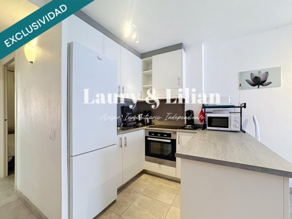 Imagen 4 de Apartamento de 2 dormitorios con licencia turística en Empuriabrava